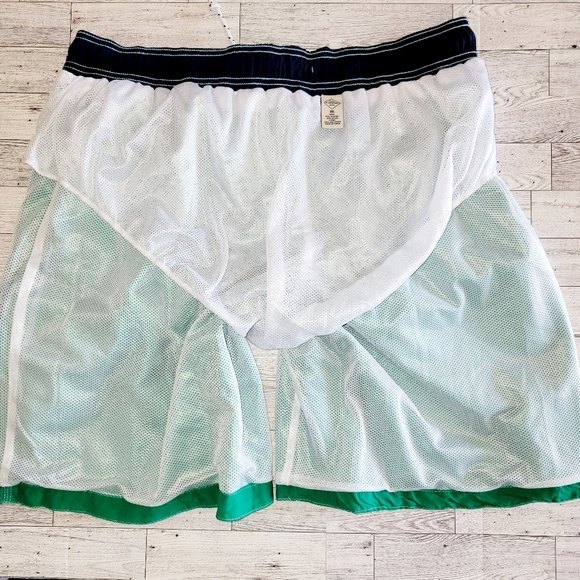 ST. JOHN'S BAY MEN 2XL SWIM TRUNKS SUMMER SHORTS CASUAL SUMMER BEACH SHORT - Picture 9 of 11